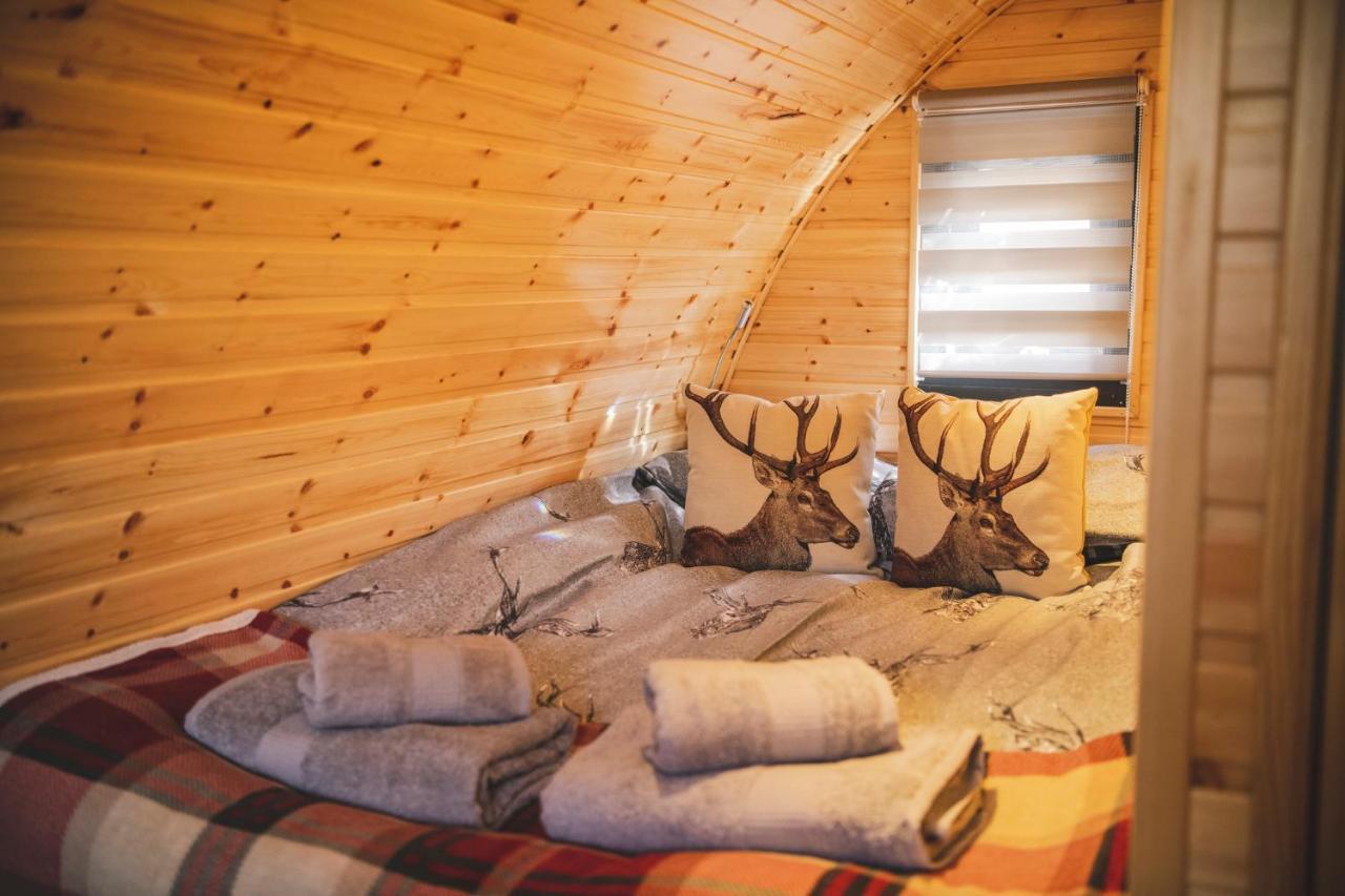 Highland & Transylvania Glamping Pods Roybridge Dış mekan fotoğraf