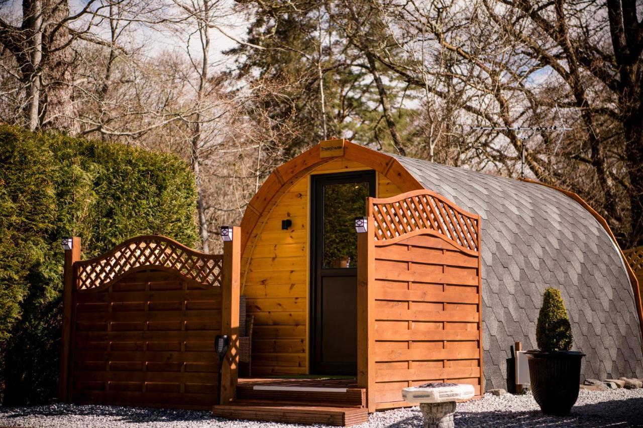 Highland & Transylvania Glamping Pods Roybridge Dış mekan fotoğraf