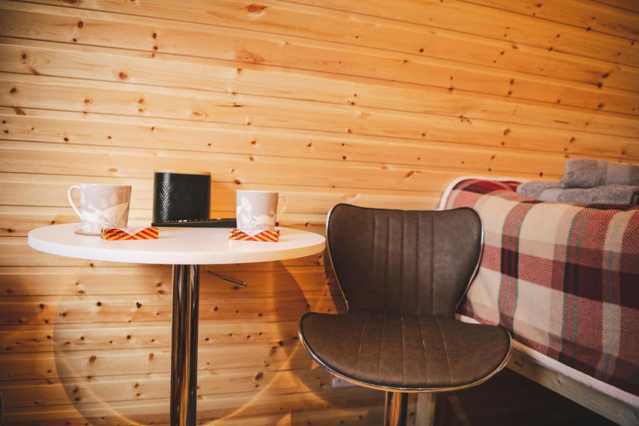 Highland & Transylvania Glamping Pods Roybridge Dış mekan fotoğraf